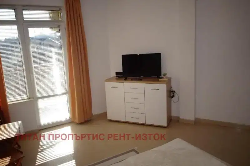 2-bedroom apartment in Burgas, Centyr