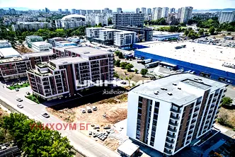 Тристаен апартамент в Бургас, Изгрев