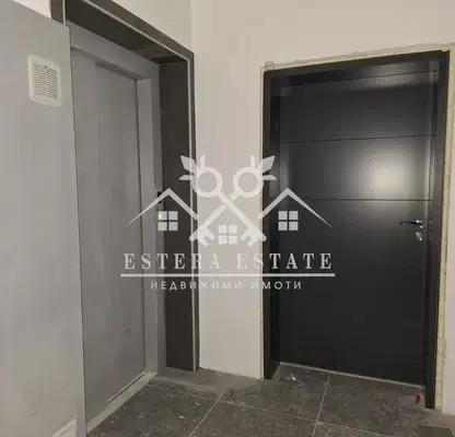Снимка 5 — Двустаен апартамент в Шумен, 5-ти полк