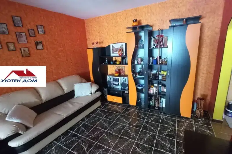 3-bedroom apartment in Shumen, Trakiya