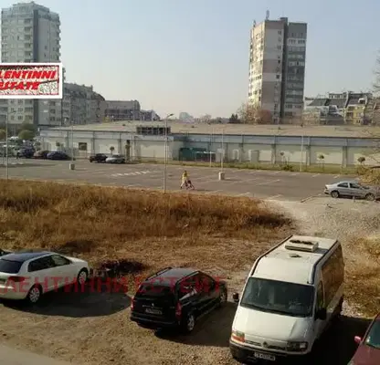 Снимка 3 — Тристаен апартамент в София, Гоце Делчев