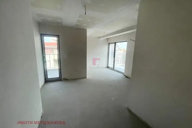 3-bedroom apartment in Stara Zagora, Centyr