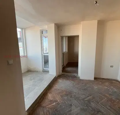 Photo 3 — 2-room apartment in Konfuto, Varna with elevator