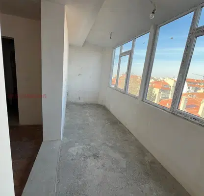 Photo 4 — 2-room apartment in Konfuto, Varna with elevator