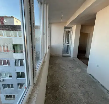 Photo 5 — 2-room apartment in Konfuto, Varna with elevator