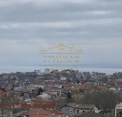 Снимка 2 — Двустаен апартамент във Варна, Левски 1