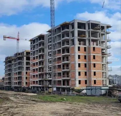 Снимка 4 — Тристаен апартамент във Варна, Владислав Варненчик 1