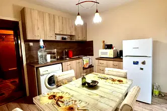 Тристаен апартамент във Враца, Център