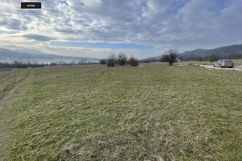 Plot in Oblast Lovech, Golyama Jelyazna