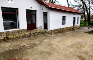 Бизнес имот в Добрич, с. Росеново