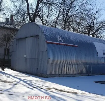 Снимка 4 — Промишлена сграда в Русе, Търговия на едро