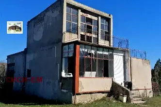 Промишлена сграда в Добрич, с. Дончево