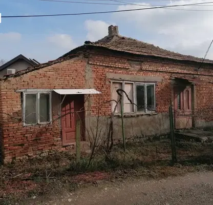 Снимка 4 — Къща в Добрич, Автогара