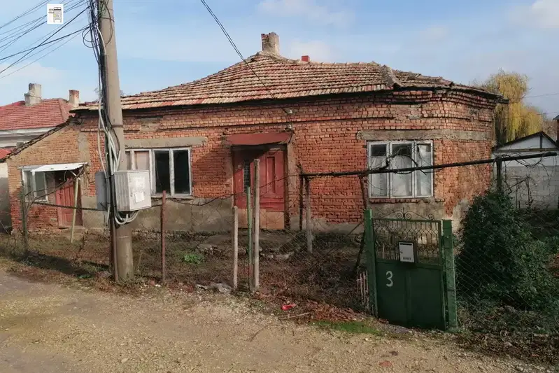 Къща в Добрич, Автогара