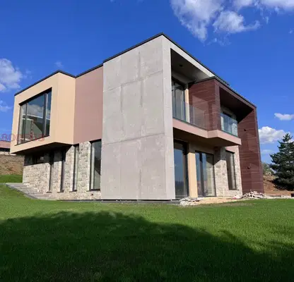 Photo 5 — House in област София, Godech
