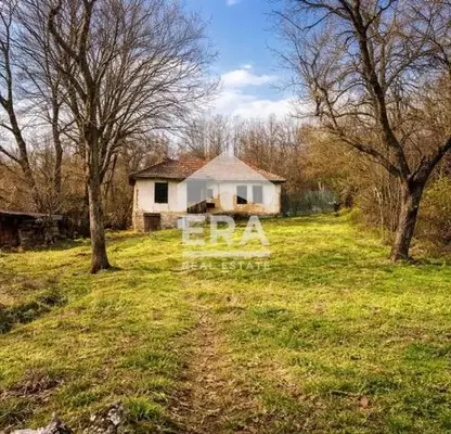 Photo 4 — House in област София, Godech