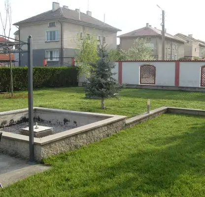 Photo 5 — House in област София, Kostinbrod