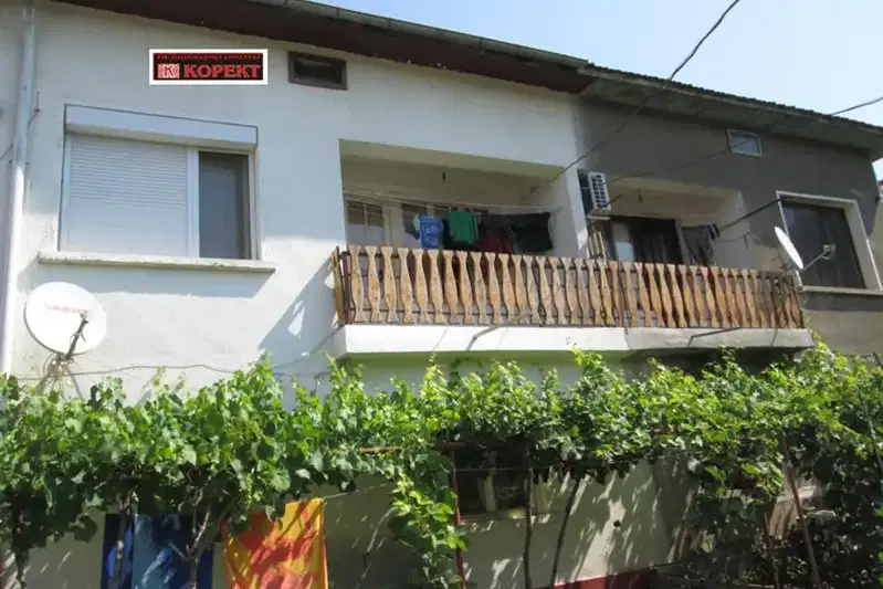 House in Oblast Pleven, Bukovlyk
