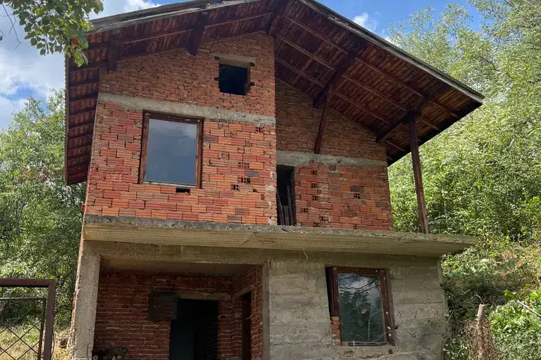 House in Oblast Kyustendil, Eremiya