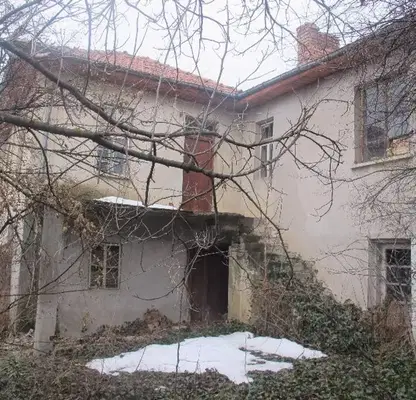 Снимка 2 — Къща в Габрово, с. Гостилица