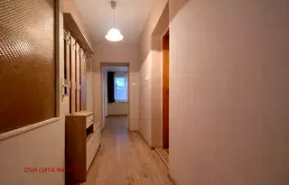 Къща в София, с. Петърч