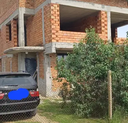 Снимка 4 — Къща с 4 спални и тераси в с. Шкорпиловци, Варна