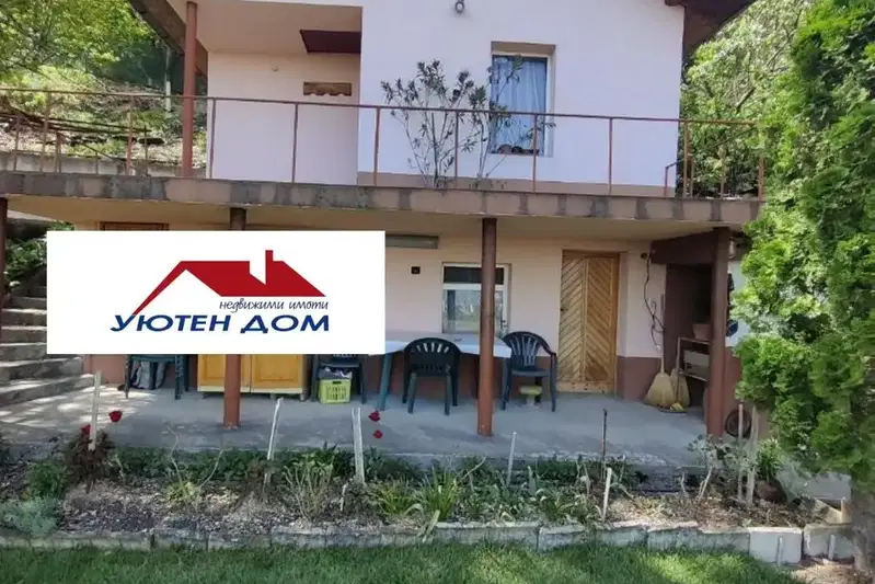 Къща в Шумен, м-т Чашка