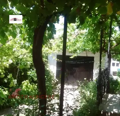 Снимка 4 — Къща във Велико Търново, Златарица
