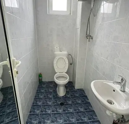 Photo 5 — Office in Oblast Montana, Lom