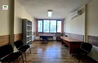 Офис в Пазарджик, Идеален център