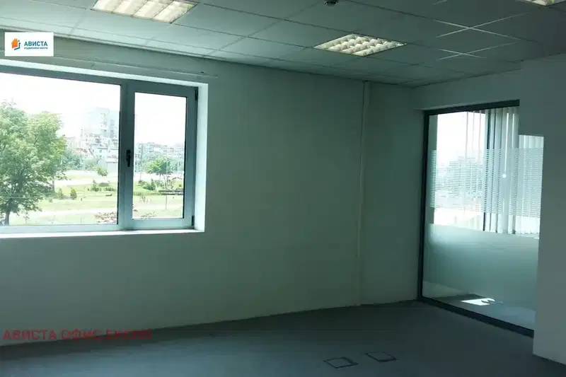 Office in Sofiya, Hadji Dimityr