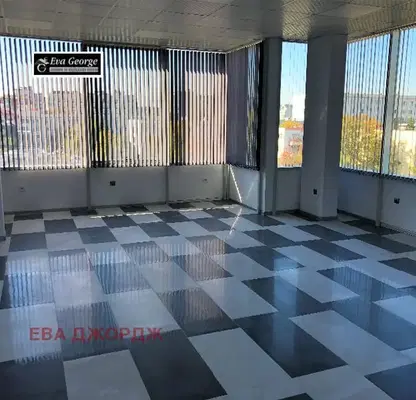 Photo 3 — Office in Студентски