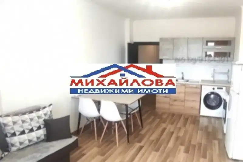 4-bedroom apartment in Stara Zagora, Ayazmoto