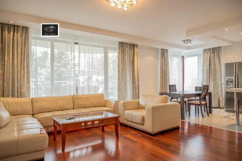 4-bedroom apartment in Sofiya, Boyana