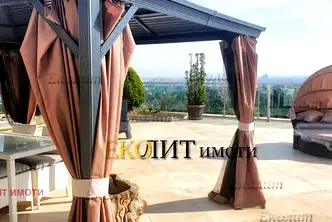 Многостаен апартамент в София, Бояна