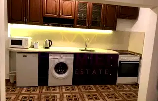Многостаен апартамент във Варна, Център