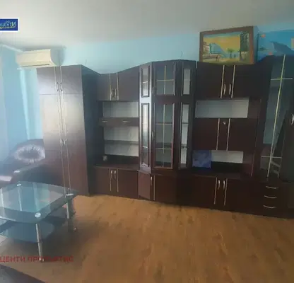 Снимка 5 — Многостаен апартамент във Велико Търново, Център