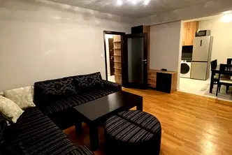 Многостаен апартамент в София, Център