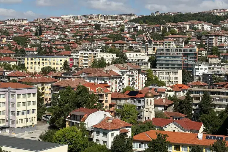 4-bedroom apartment in Veliko Tyrnovo, Centyr