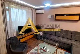 Просторен 4-стаен апартамент на 4-ти етаж в Чайка, Варна