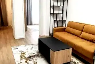 Многостаен апартамент в Пловдив, Христо Смирненски