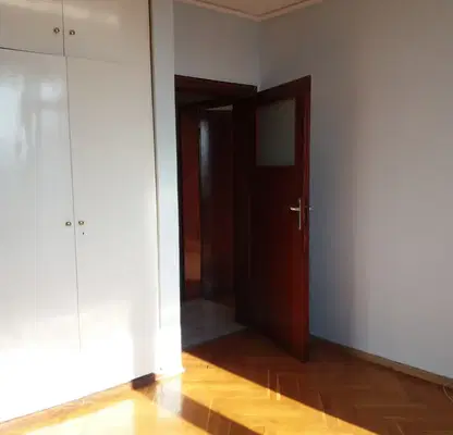 Снимка 4 — Просторен 4-стаен апартамент с 4 тераси в кв. Изток, София