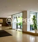 Многостаен апартамент в София, Изток