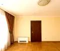Снимка 5 — Многостаен апартамент в София, Изток