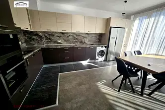 Многостаен апартамент в София, Лозенец