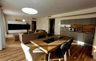Многостаен апартамент в София, Лозенец