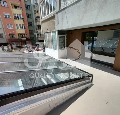 Photo 2 — 4-bedroom apartment in Sofiya, Lozenec