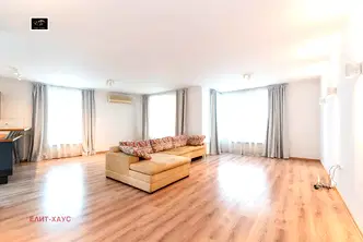 Многостаен апартамент в София, Лозенец
