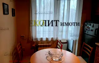 Многостаен апартамент в София, Медицинска академия