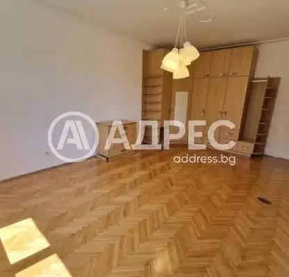 Снимка 4 — Многостаен апартамент в София, Оборище